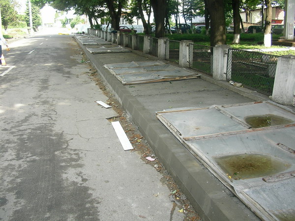 betonat trotuare str Ion Creanga 3.jpg